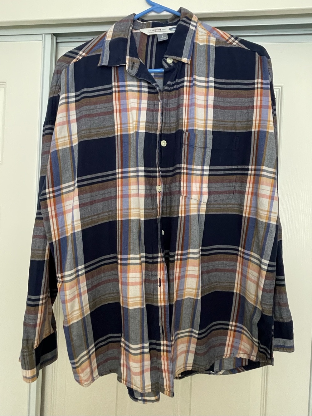 Old Navy Le Chemesier Boyfriend Women’s Navy, Gray & Cream Plaid Button-Down Top